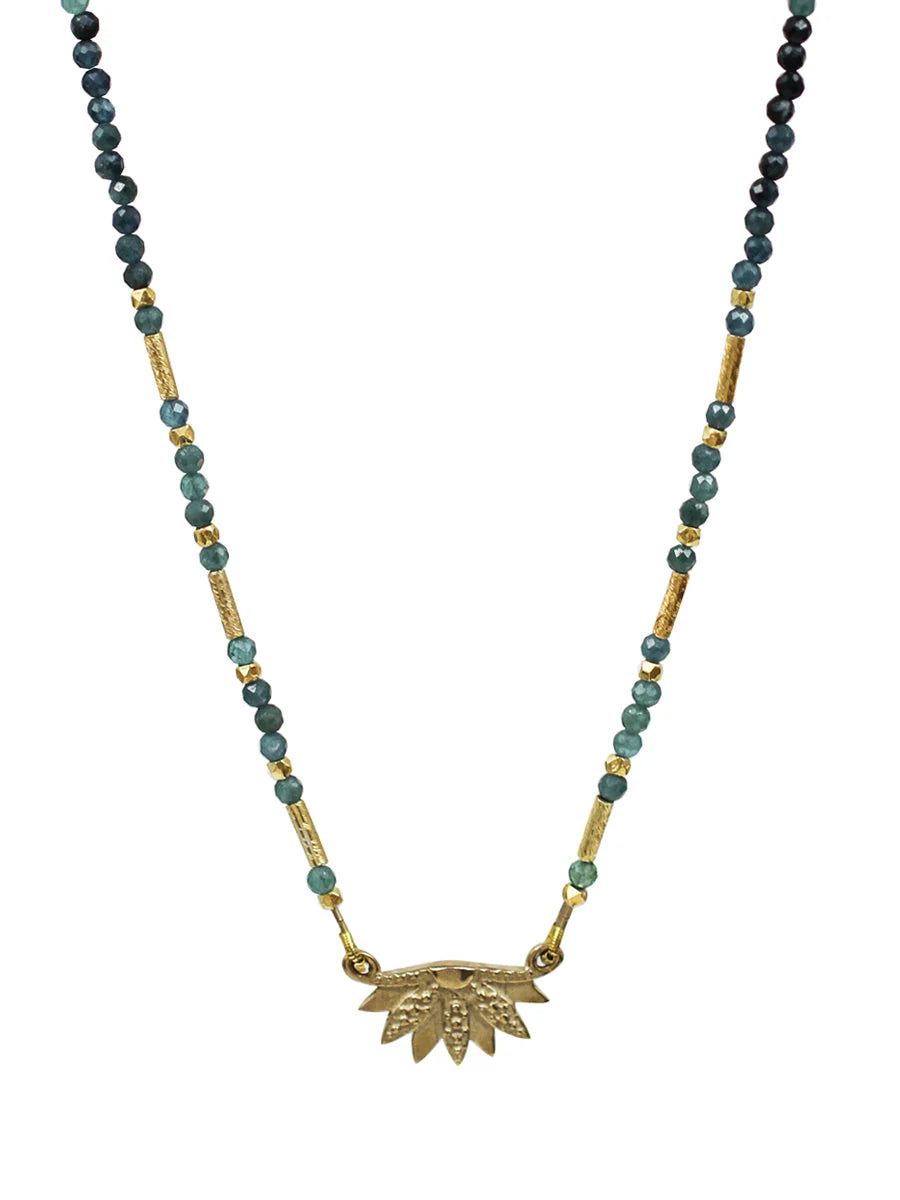 Vesta Bloom Necklace