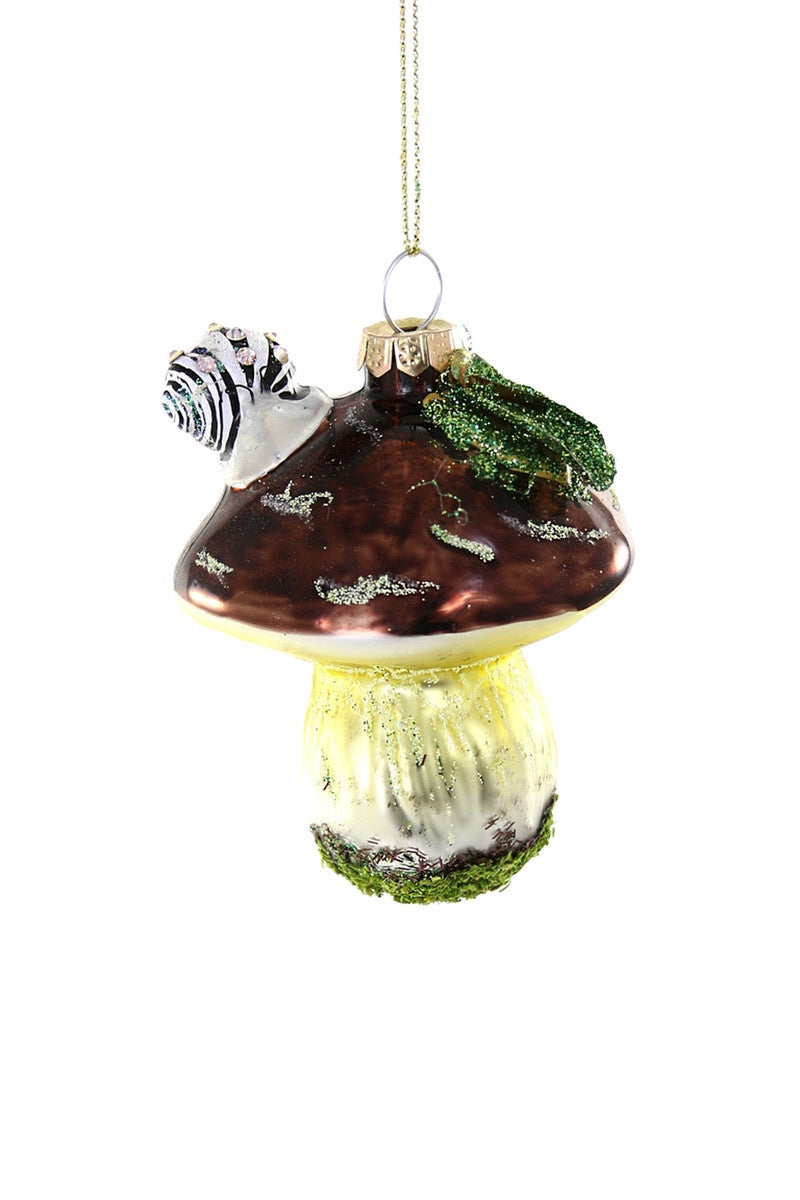 Woodfield Mushroom Ornament with Snail