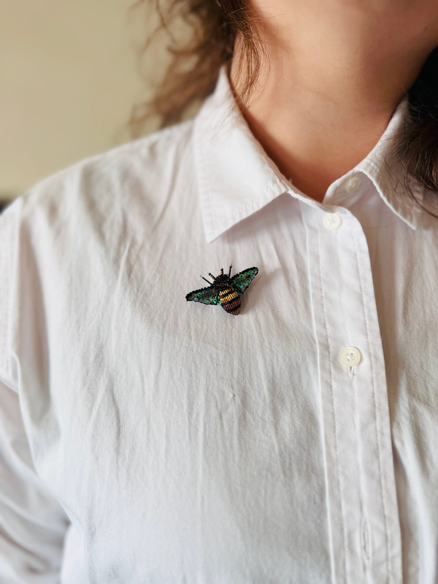 Dazzling Bee Brooch Pin