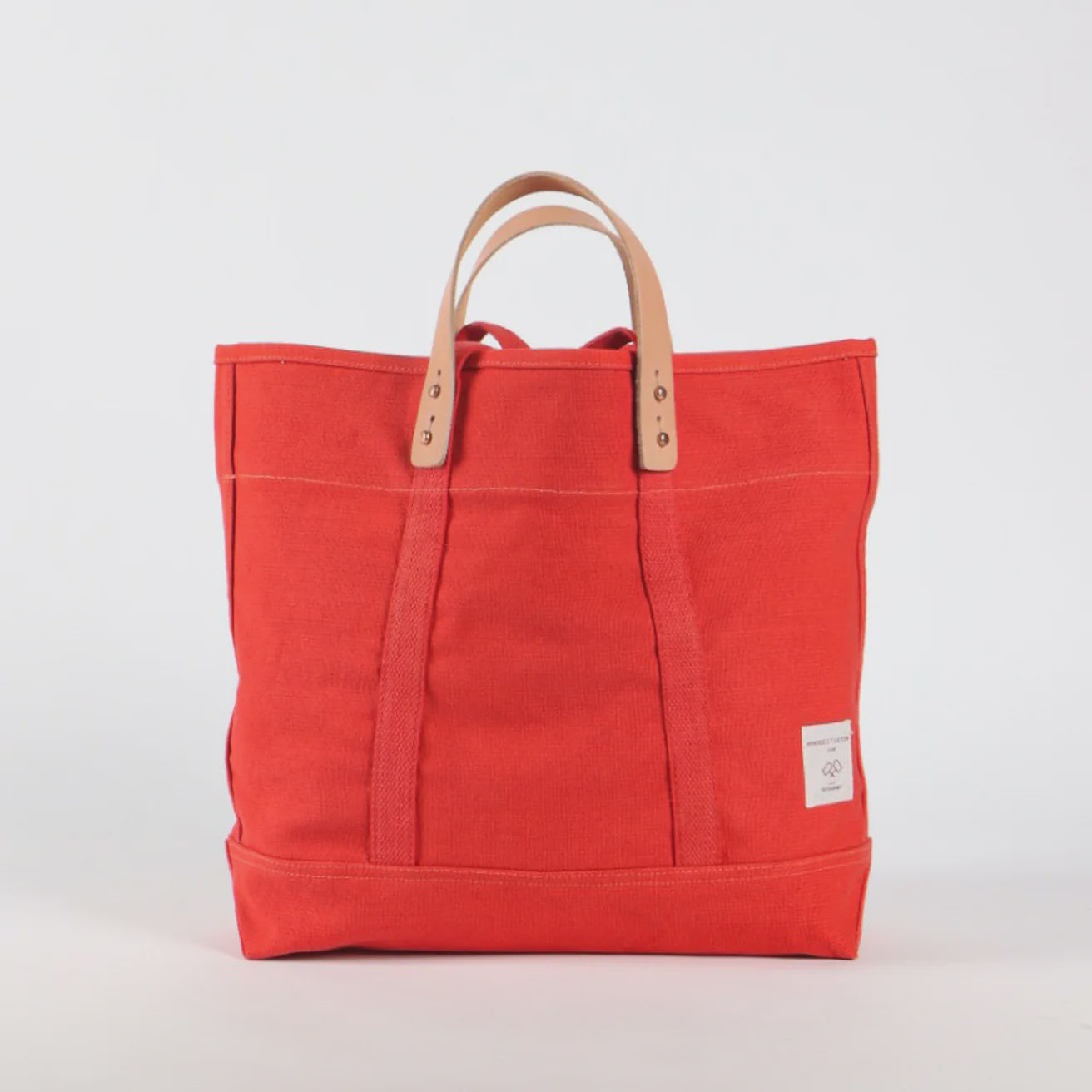 Small East-West Tote